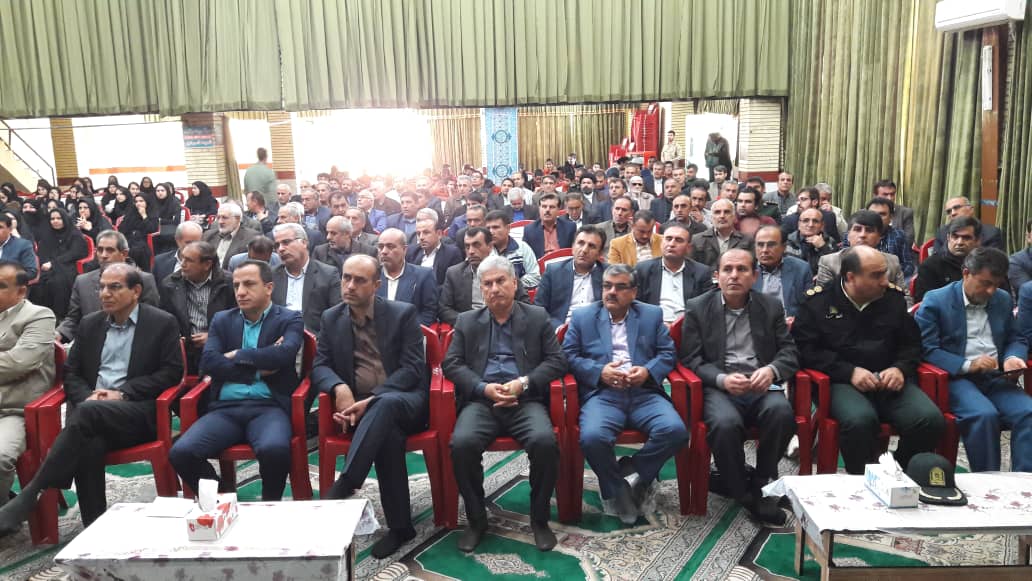گزارش کامل تصویری از یادواره شهدای فرهنگی و اداری شهرستان کهگیلویه